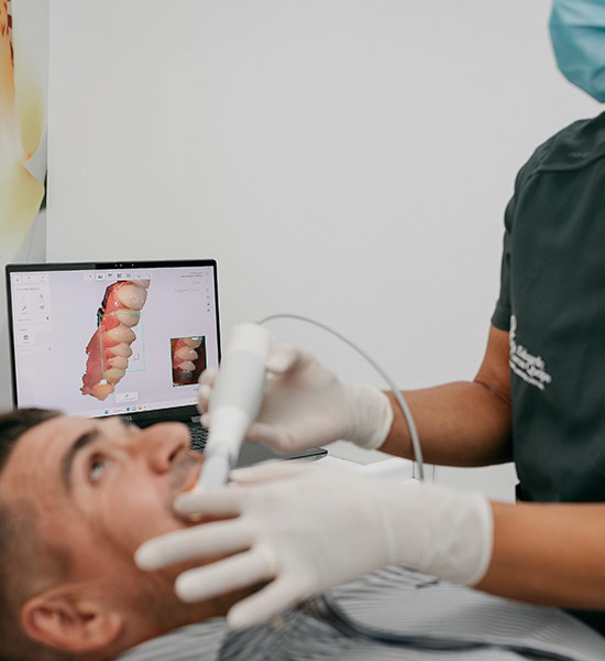 endodoncia precio malaga